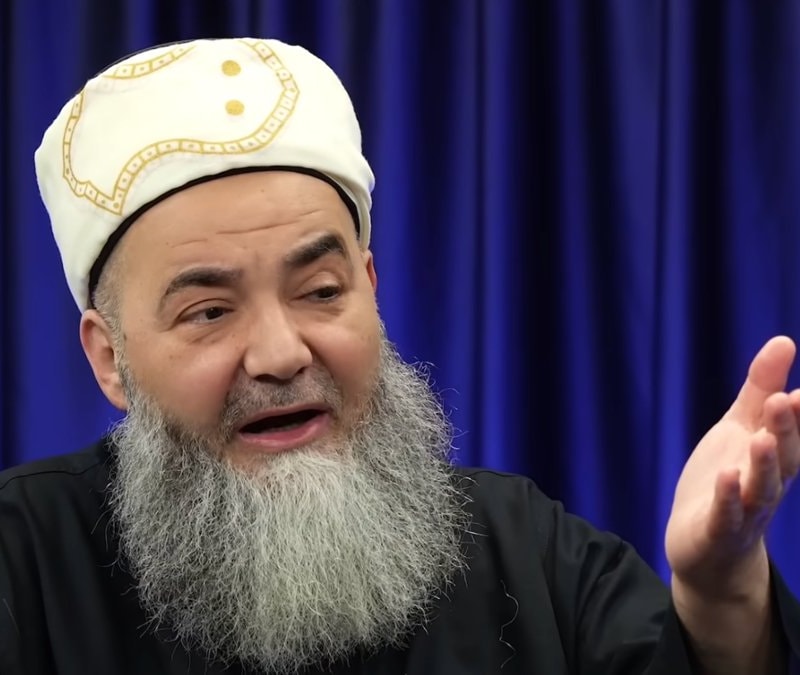 Cübbeli Ahmet Hoca: Cübbeli Ahmet Hoca 'lüks ve şatafat' eleştirilerine yanıt verdi