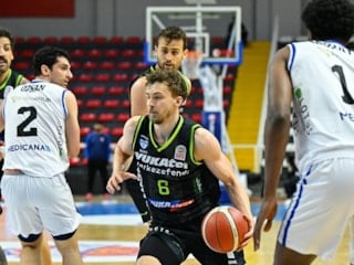 Merkezefendi Belediyesi Basket, Büyükçekmece Basketbol'u mağlup etti