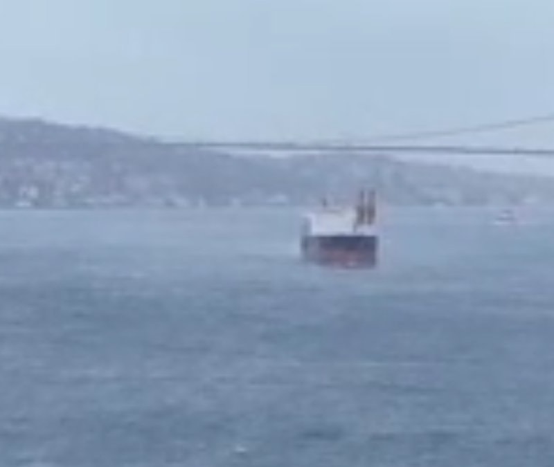 İstanbul Boğazı’nda gemi arızası