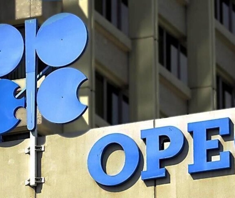 OPEC+ grubundan petrol üretimini artırma kararı