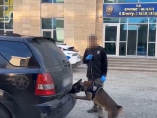 Edirne'de Moldova plakalı araçta 90 kilo yasaklı madde ele geçirildi