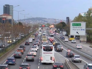 İstanbul'da haftanın ilk iş gününde trafik yoğunluğu