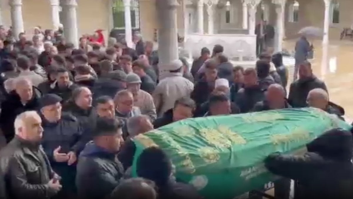 Manisa’da ağabeyini bıçaklayarak öldürdü