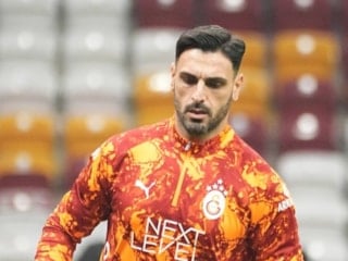 Okan Buruk, Günay Güvenç'le ilgili kararını verdi