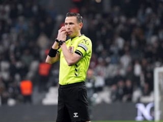 Beşiktaş - Konyaspor maçının hakemi Adnan Deniz Kayatepe oldu