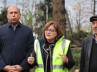 Gaziantep'i 'süper hücre' vurdu: Fatma Şahin vatandaşın yanından ayrılmadı