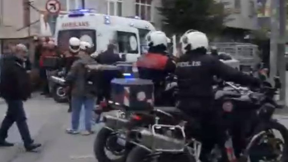 İstanbul Küçükçekmece'de kahve önünde silahlı saldırı: 3 yaralı