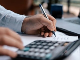 Mali düzenlemeleri de içeren kanun teklifi TBMM Başkanlığı'na sunuldu