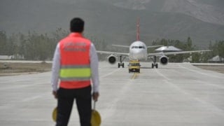 Havalimanlarındaki yer hizmetlerine düzenleme