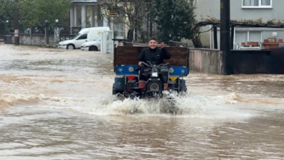 Sakarya'da sağanak zor anlara neden oldu