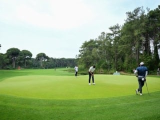 Antalya'da golf turizmi iki katı kazandırıyor