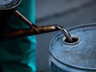 Brent petrolü, 111 doların altına indi