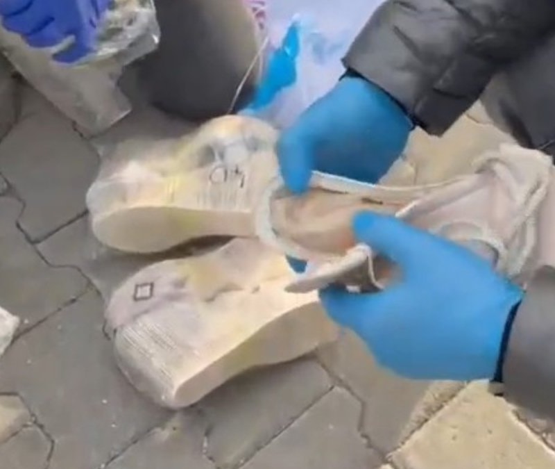 Tokat'ta kadın ayakkabısından 1,5 kilodan fazla uyuşturucu çıktı