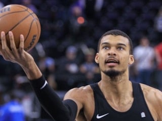 Timberwolves, Wembanyama'nın 12 blokla tarihe geçtiği maçta Spurs'ü yendi