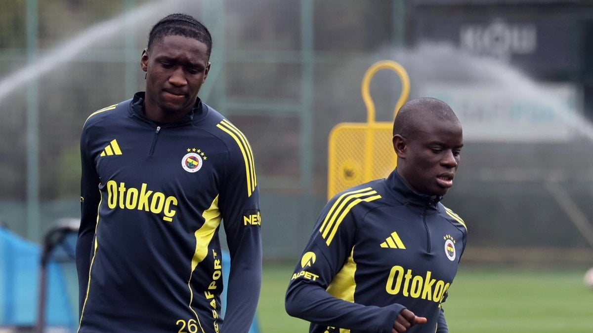 Fenerbahçe, Konyaspor maçının hazırlıklarına başladı
