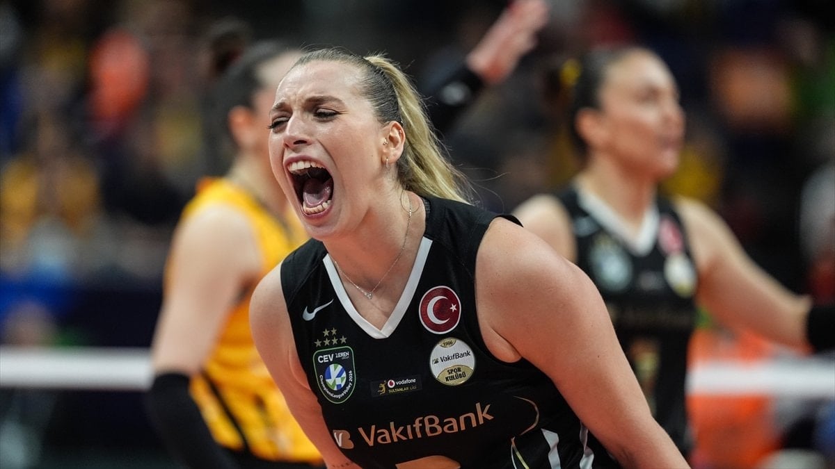 Cansu Özbay: Türk kadını her zaman en yukarıda olmayı hak ediyor