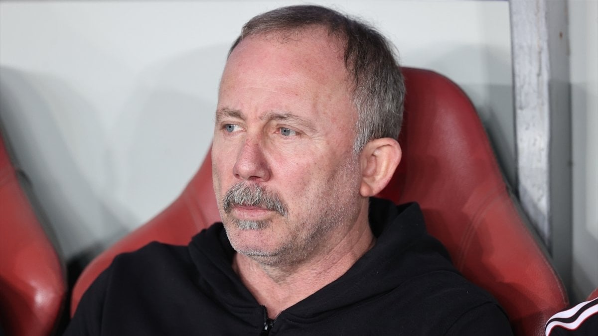 Sergen Yalçın'a 100. Süper Lig maçı plaketi