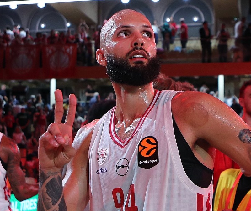 Olympiakos, EuroLeague'de Dörtlü Final'e yükseldi