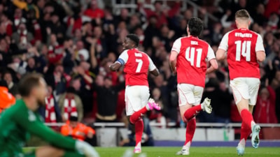 Şampiyonlar Ligi'nde ilk finalist Arsenal oldu