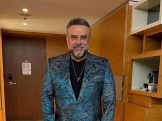 18 kilo veren Bülent Serttaş son hali! Beğeni yağıyor