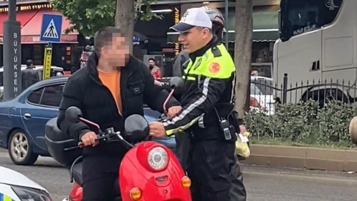Kahramanmaraş'ta ehliyetsiz trafiğe çıktı: Bindiği motosikletin iki katı ceza kesildi