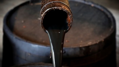 Donald Trump’ın İran mesajı piyasayı rahatlattı: Petrol fiyatları düşüşe geçti