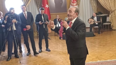 Mustafa Keser'in anlattığı fıkra sonrası gerilim büyüdü