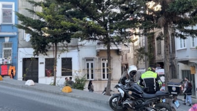 İstanbul'da 28 yaşındaki genç evinde ölü bulundu