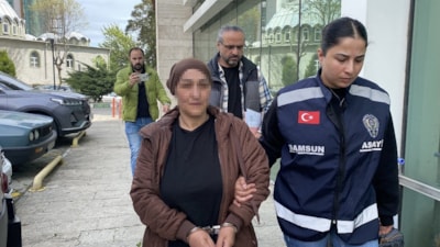 Samsun'da yeğeninin evinden 750 bin liralık ziynet eşyası çalıp, kendine otomobil aldı