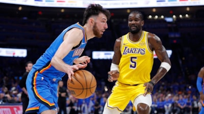 Oklahoma City Thunder, yarı final serisine galibiyetle başladı
