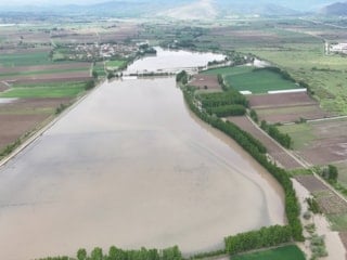 Tokat'ta aşırı yağışlar sonrası ekili alanlar sular altında kaldı