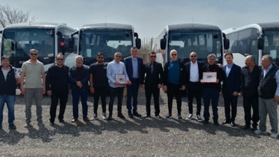 Anadolu Isuzu, Eskişehir'e 10 adet NovoLux teslim etti