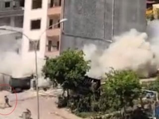 Adana'da kontrolsüz yıkım: Son anda kurtuldular