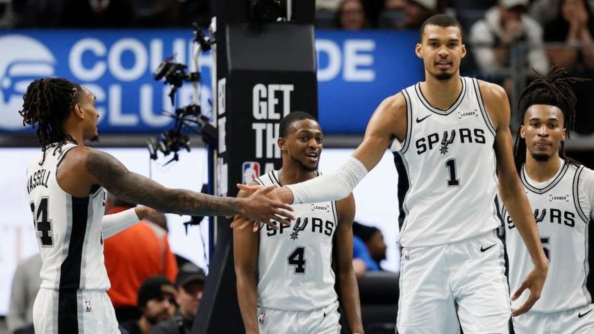 San Antonio Spurs 38 sayı fark attı, seriyi eşitledi