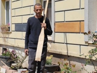 Sakarya'da sokakları su bastı: Eve kayık ile gitmek zorunda kaldı