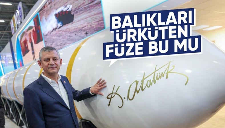 Özgür Özel, SAHA 2026 Fuarı'nda: Yıldırımhan'ın önünde poz verdi