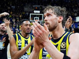 Fenerbahçe, Dörtlü Final için parkeye çıkacak