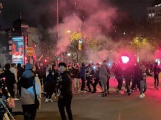 127 kişi gözaltında! PSG'li taraftarların galibiyet kutlamalarında olay çıktı