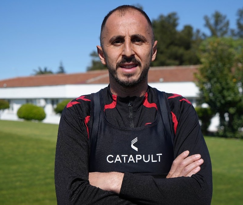 Zeki Yavru: Futbolu Samsunspor’da bırakmak istiyorum
