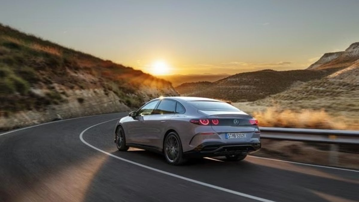 762 km menzil sunan yeni Mercedes C-Serisi'nin Avrupa fiyatı belli oldu
