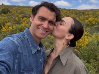Birce Akalay 'dan yeni aşk paylaşımı: Rüyalar gerçeğe dönüştü