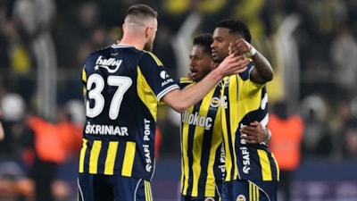 Fenerbahçe'de yabancı oyuncu sayısı fazlalığı : En az 10 isimle vedalaşılacak!