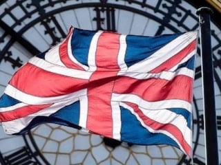 İngiltere’de seçimlerin ilk sonuçlarında Reform UK Partisi öne çıktı