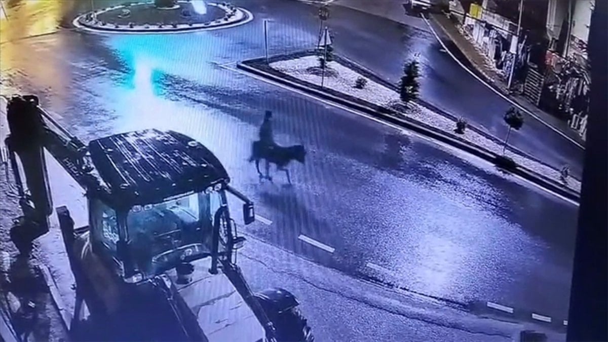 Kayseri’de kuyumcuyu soyup eşekle kaçan sanığın hapis cezası belli oldu