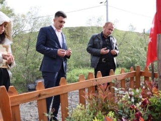 Kahramanmaraş'taki okul saldırısında ölen Ayla Öğretmen'in oğlu: Anneler Günü'ne buruk girdik