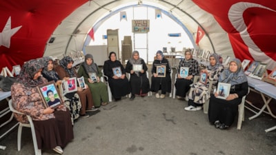 Diyarbakır'da evlat nöbeti: Aileler, Anneler Günü'nde müjdeli haberi bekliyor