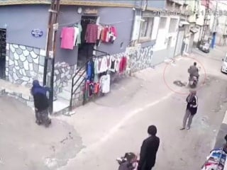 Gaziantep'te motosikletli küçük kıza çarpıp kaçtı