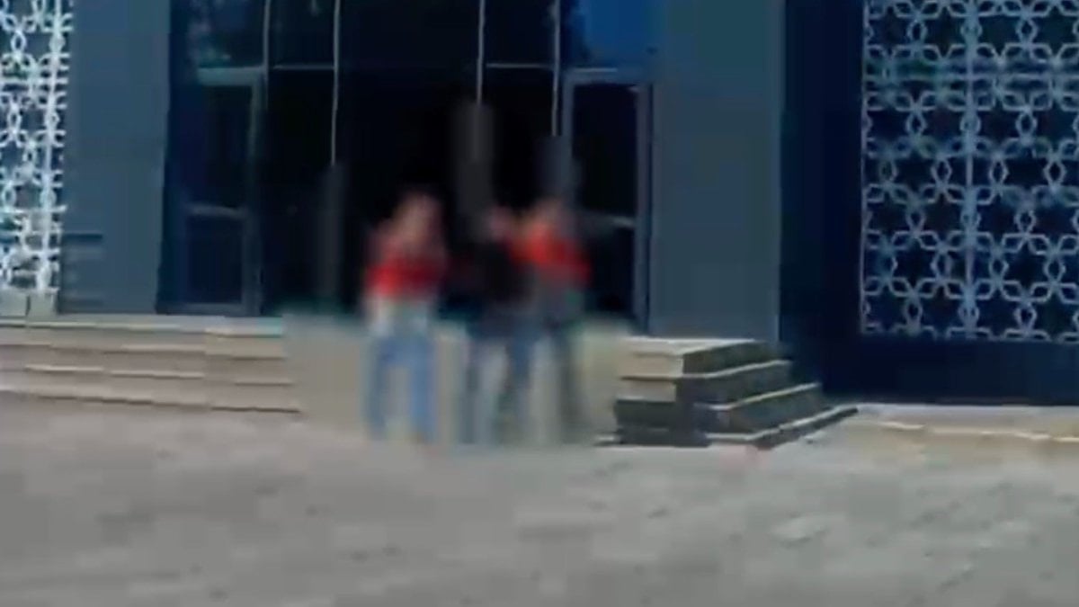 Çanakkale'de insan kaçakçılarına yönelik operasyon düzenlendi