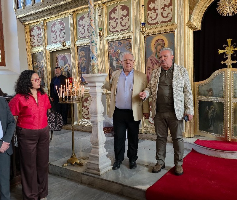 Edirne'de bir kilisede ayin sırasında Bulgarca-Yunanca tartışması