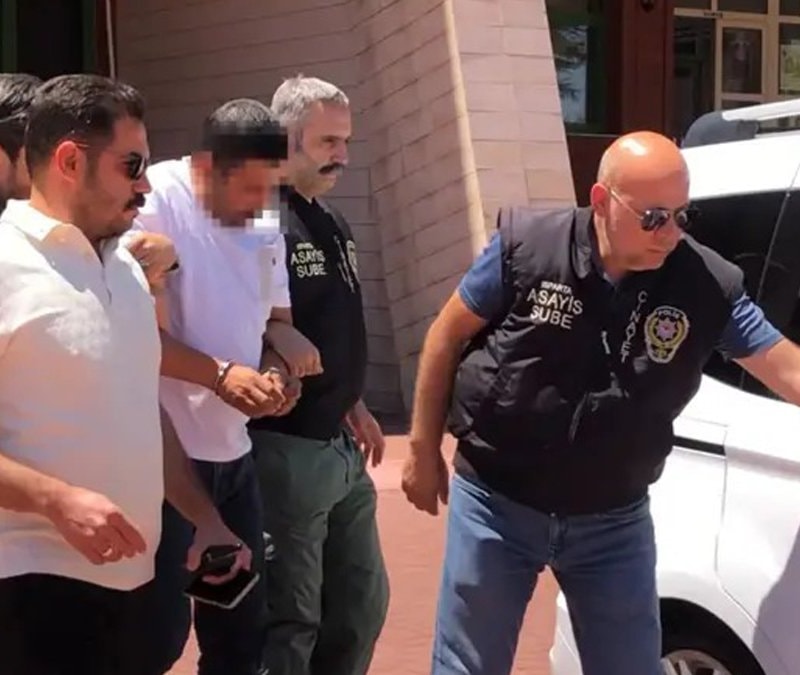 Isparta'da nişanlısını rahatsız eden adamla tartıştı, canından oldu